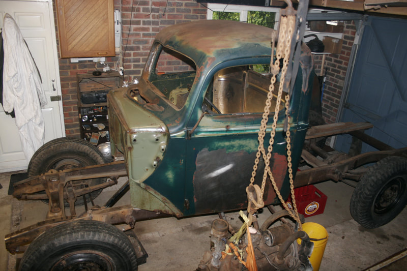 Restoring a 1941 Ford pick-up truck
